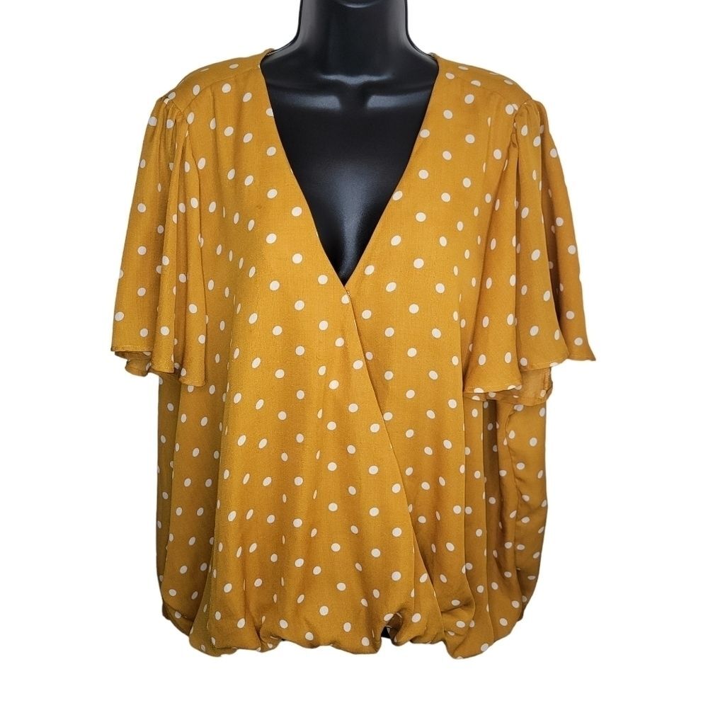 Honey Punch polka-dot blouson wrap top shirt size 3x